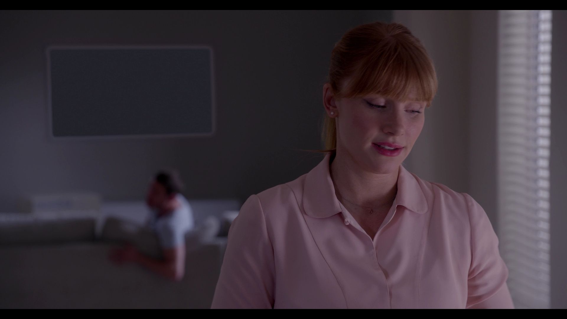 BlackMirror_3x01_Nosedive_0460.jpg
