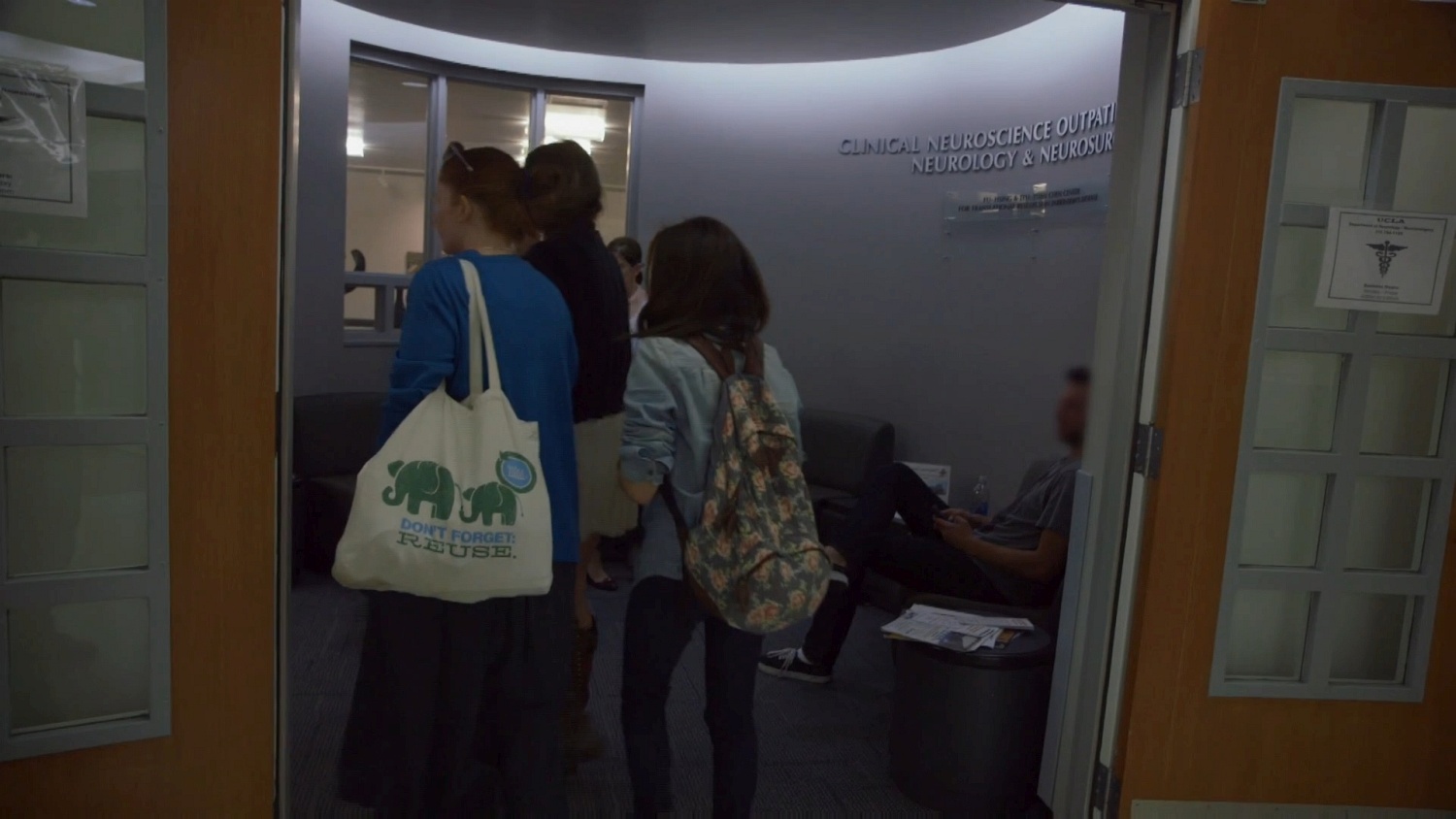 TheLionsMouthOpens_0066.jpg