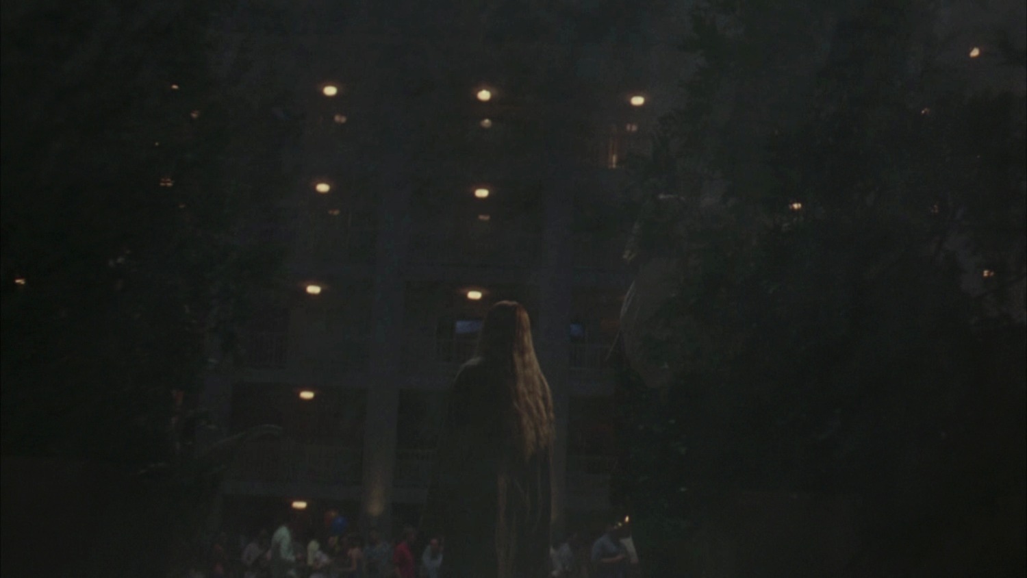 LadyintheWater_Captures_0504.jpg