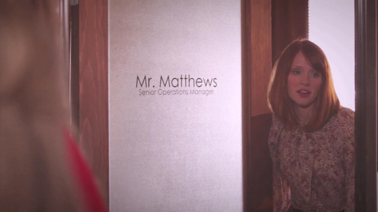 PantSuits_TrailerCaptures_0053.jpg