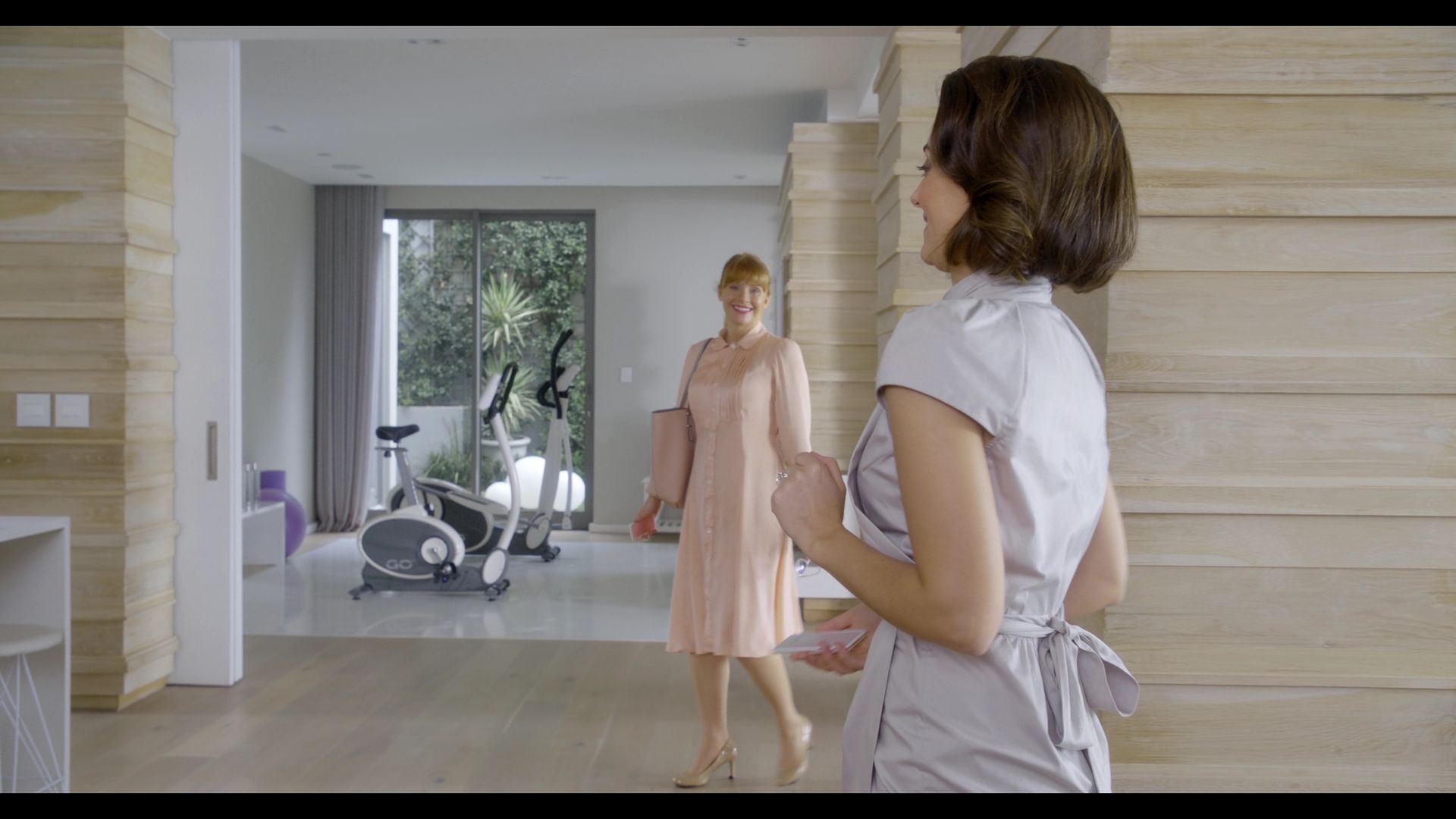 BlackMirror_3x01_Nosedive_0131.jpg BlackMirror_3x01_Nosedive_0131.jpg