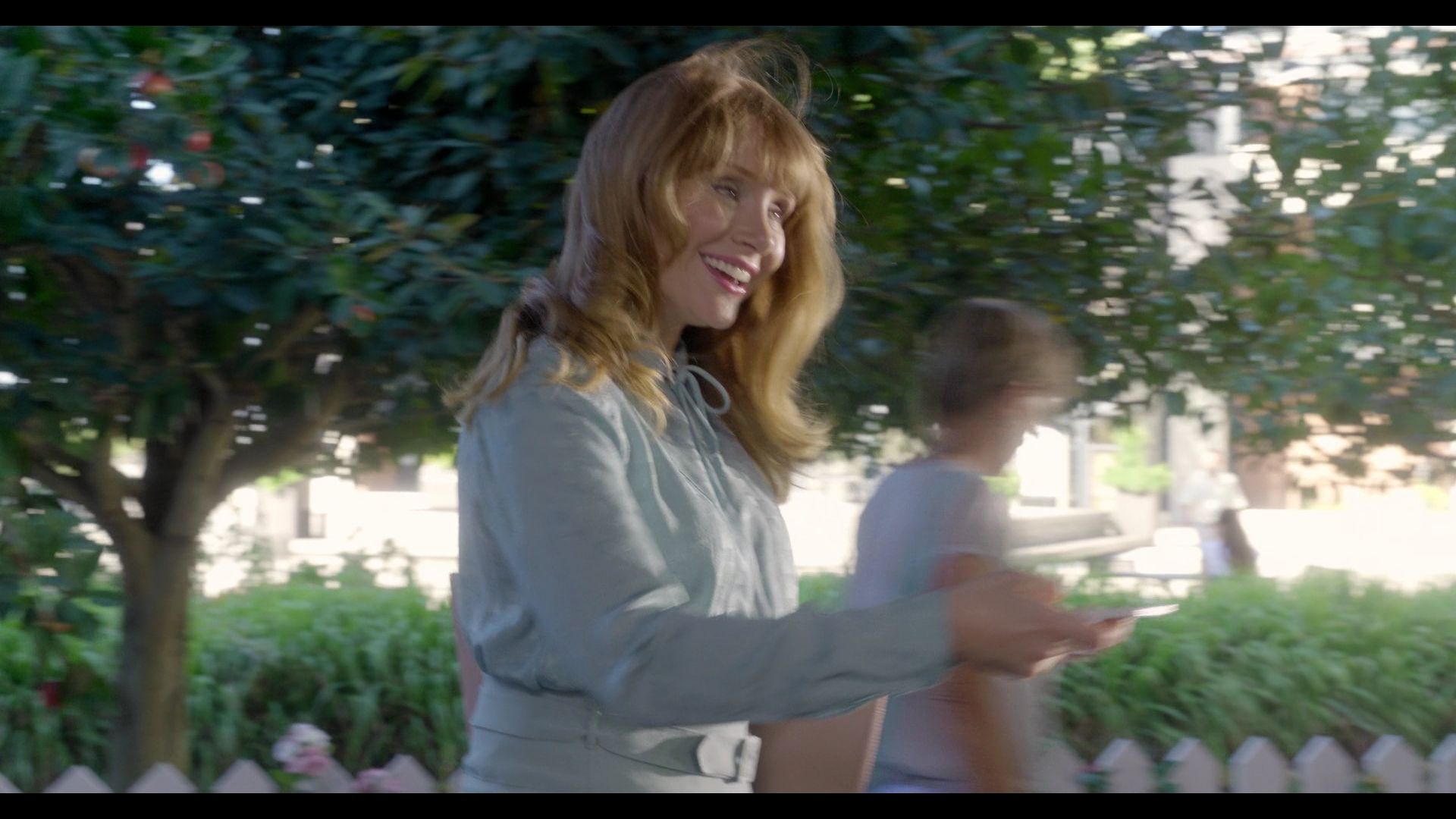 BlackMirror_3x01_Nosedive_0232.jpg