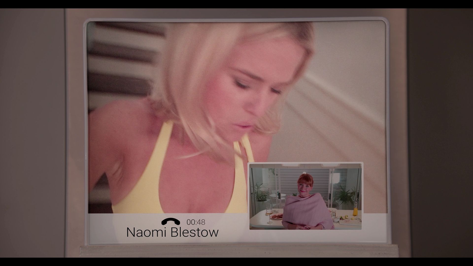 BlackMirror_3x01_Nosedive_0324.jpg