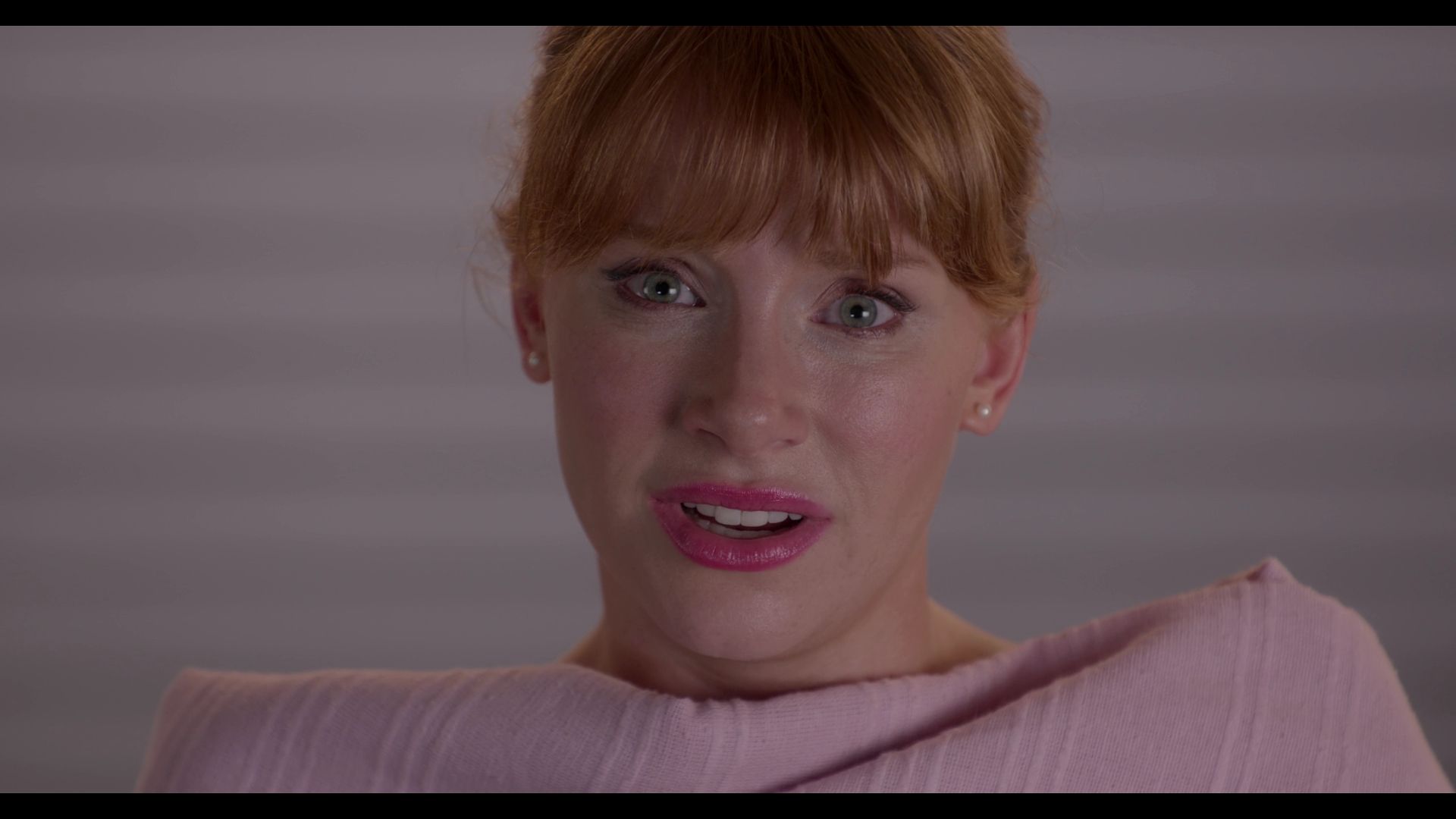 BlackMirror_3x01_Nosedive_0342.jpg