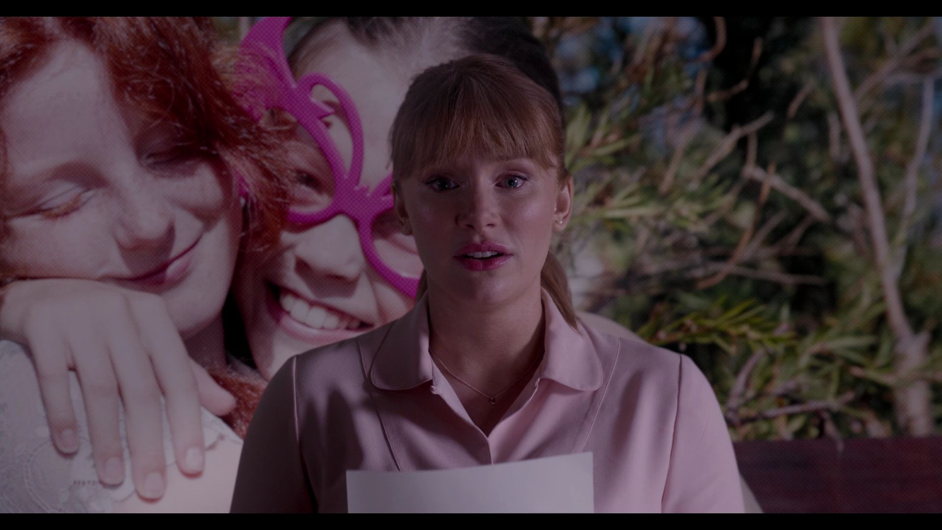 BlackMirror_3x01_Nosedive_0410.jpg