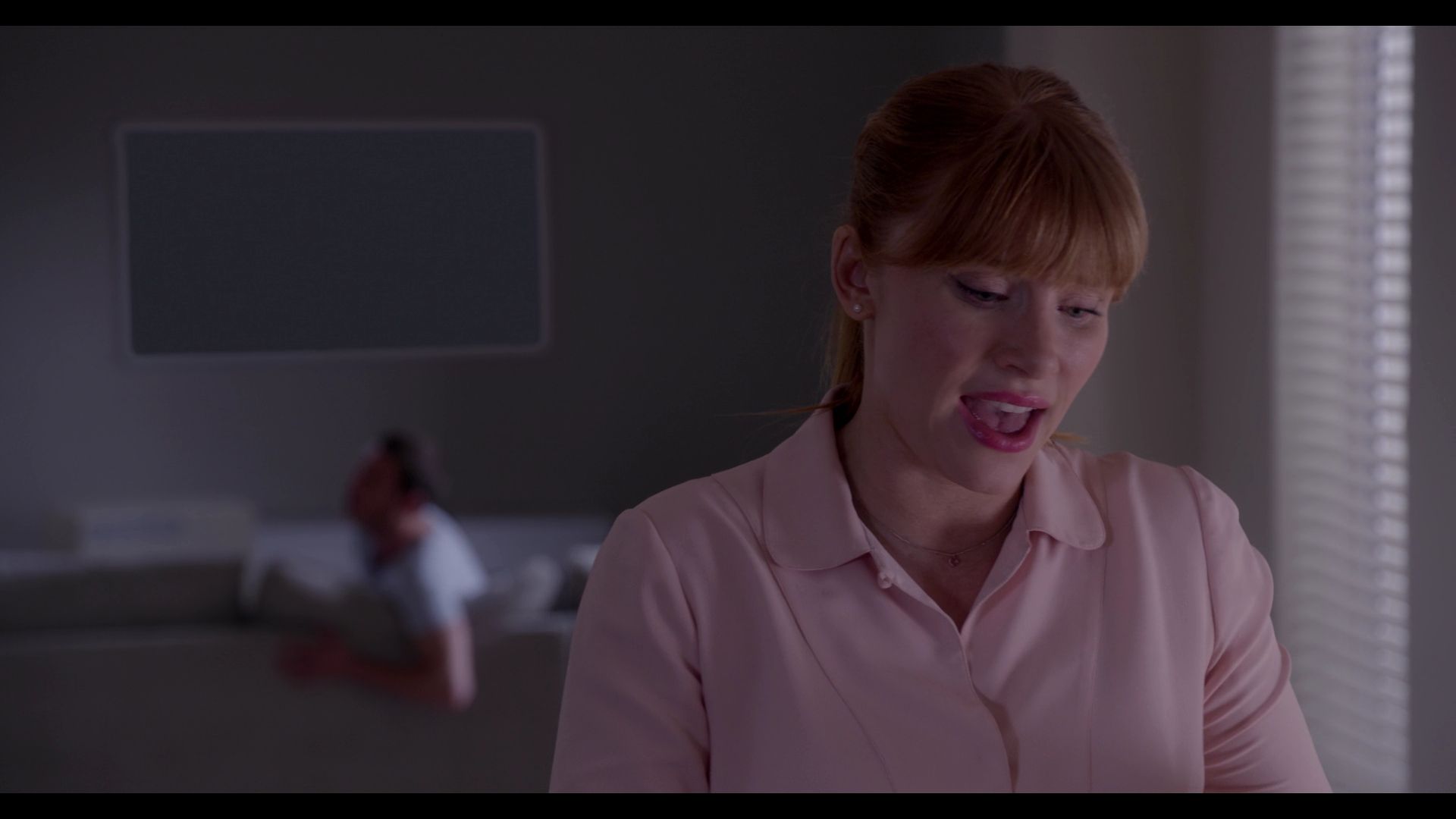 BlackMirror_3x01_Nosedive_0458.jpg