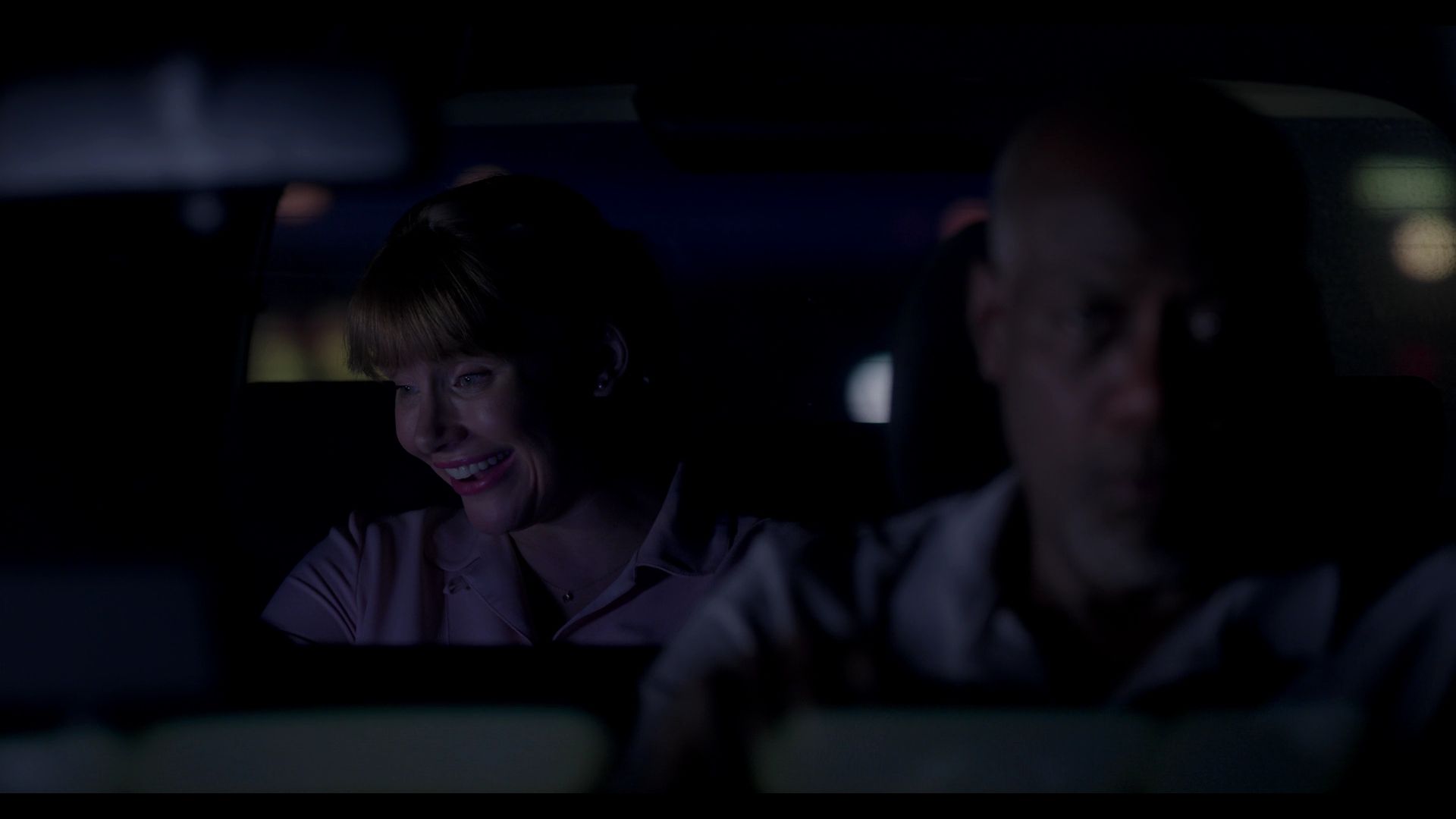 BlackMirror_3x01_Nosedive_0508.jpg
