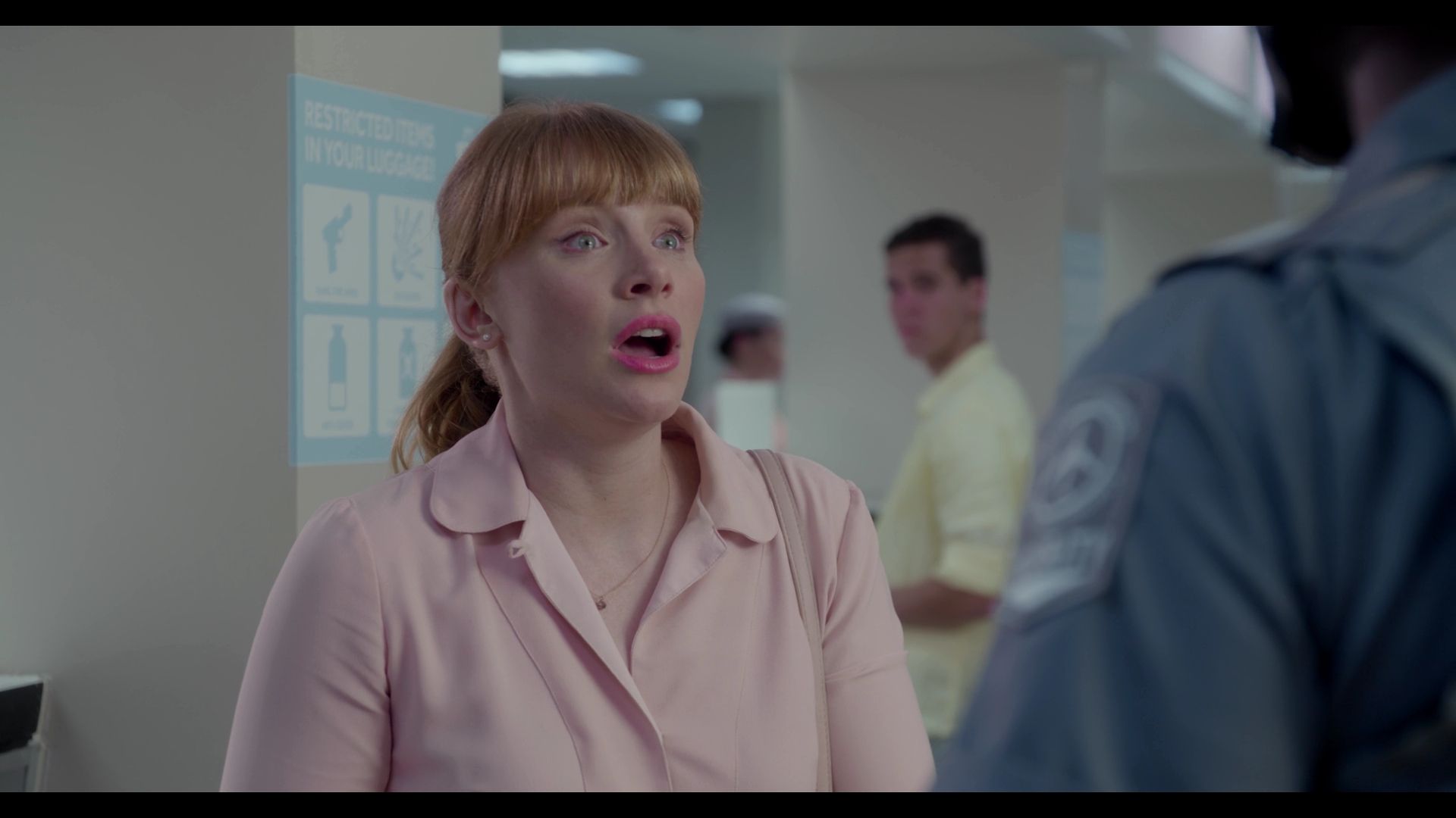 BlackMirror_3x01_Nosedive_0571.jpg