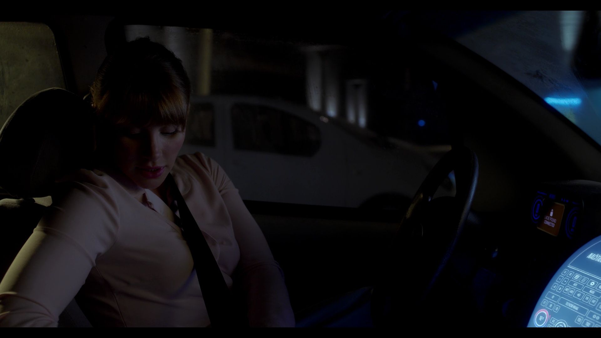 BlackMirror_3x01_Nosedive_0621.jpg BlackMirror_3x01_Nosedive_0621.jpg