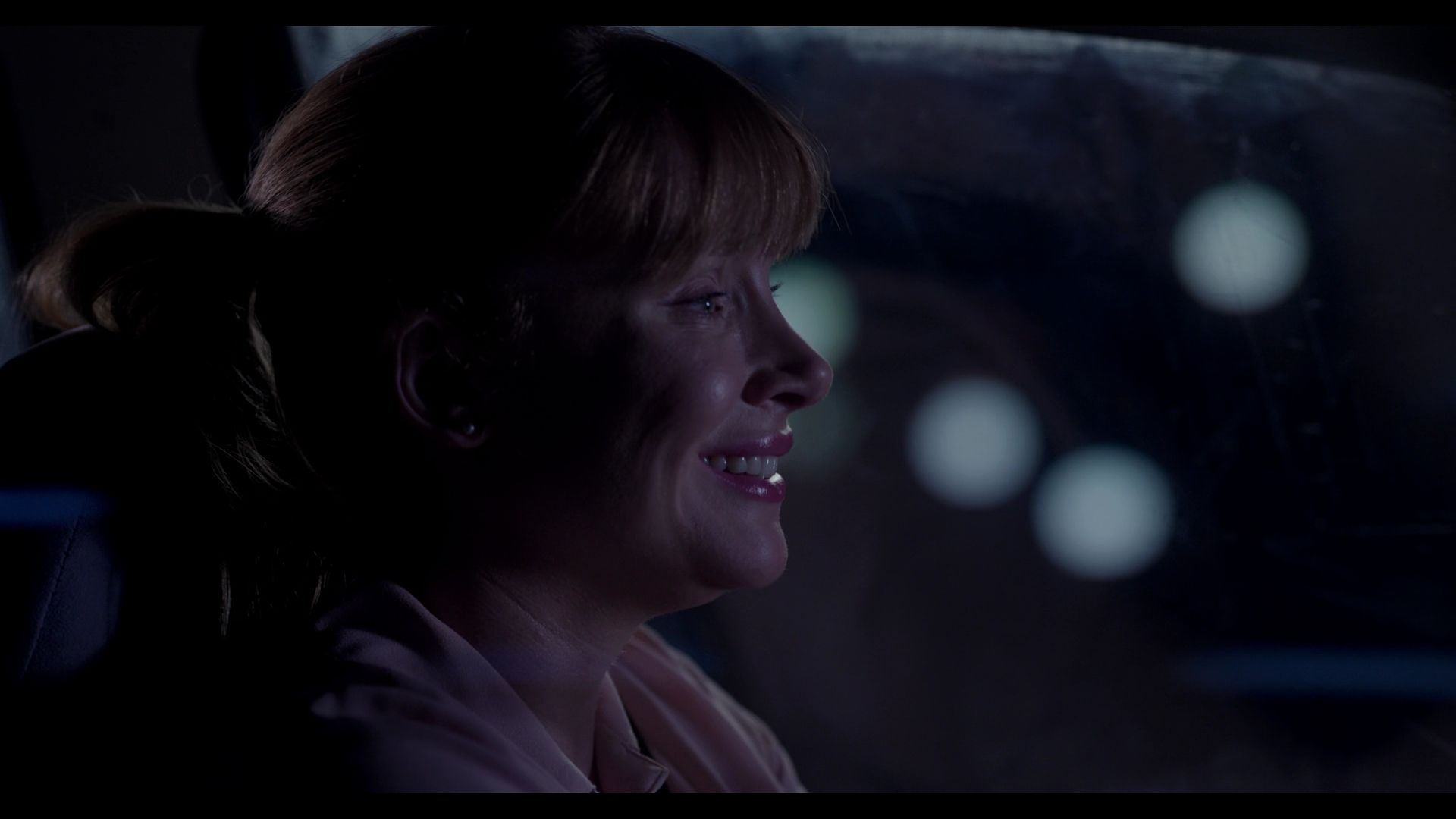 BlackMirror_3x01_Nosedive_0627.jpg