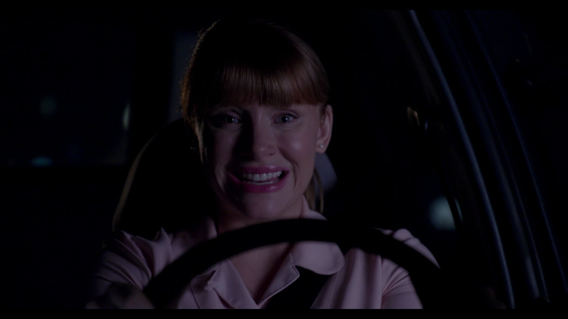BlackMirror_3x01_Nosedive_0636.jpg