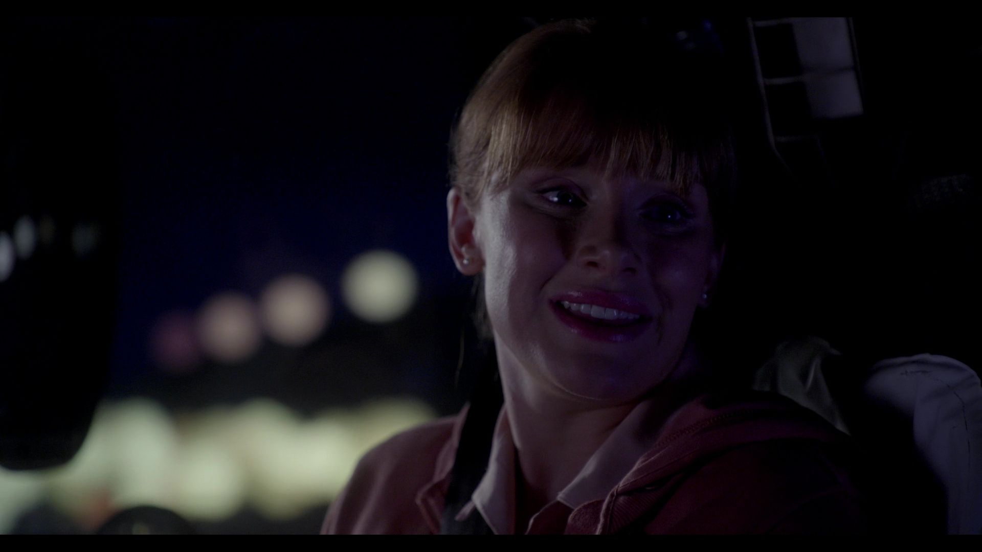 BlackMirror_3x01_Nosedive_0764.jpg