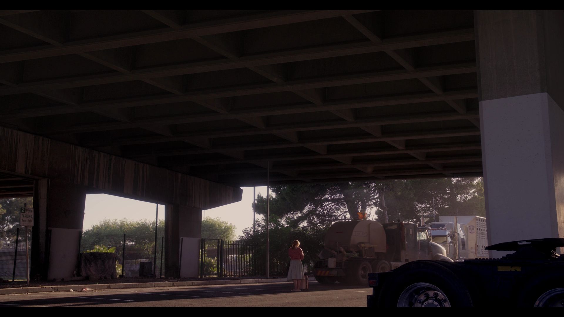 BlackMirror_3x01_Nosedive_0779.jpg