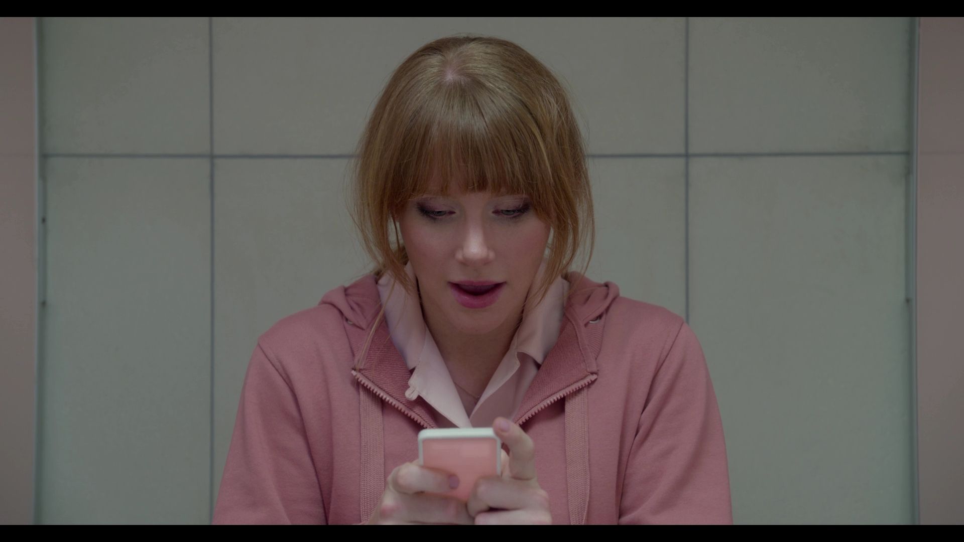 BlackMirror_3x01_Nosedive_0792.jpg