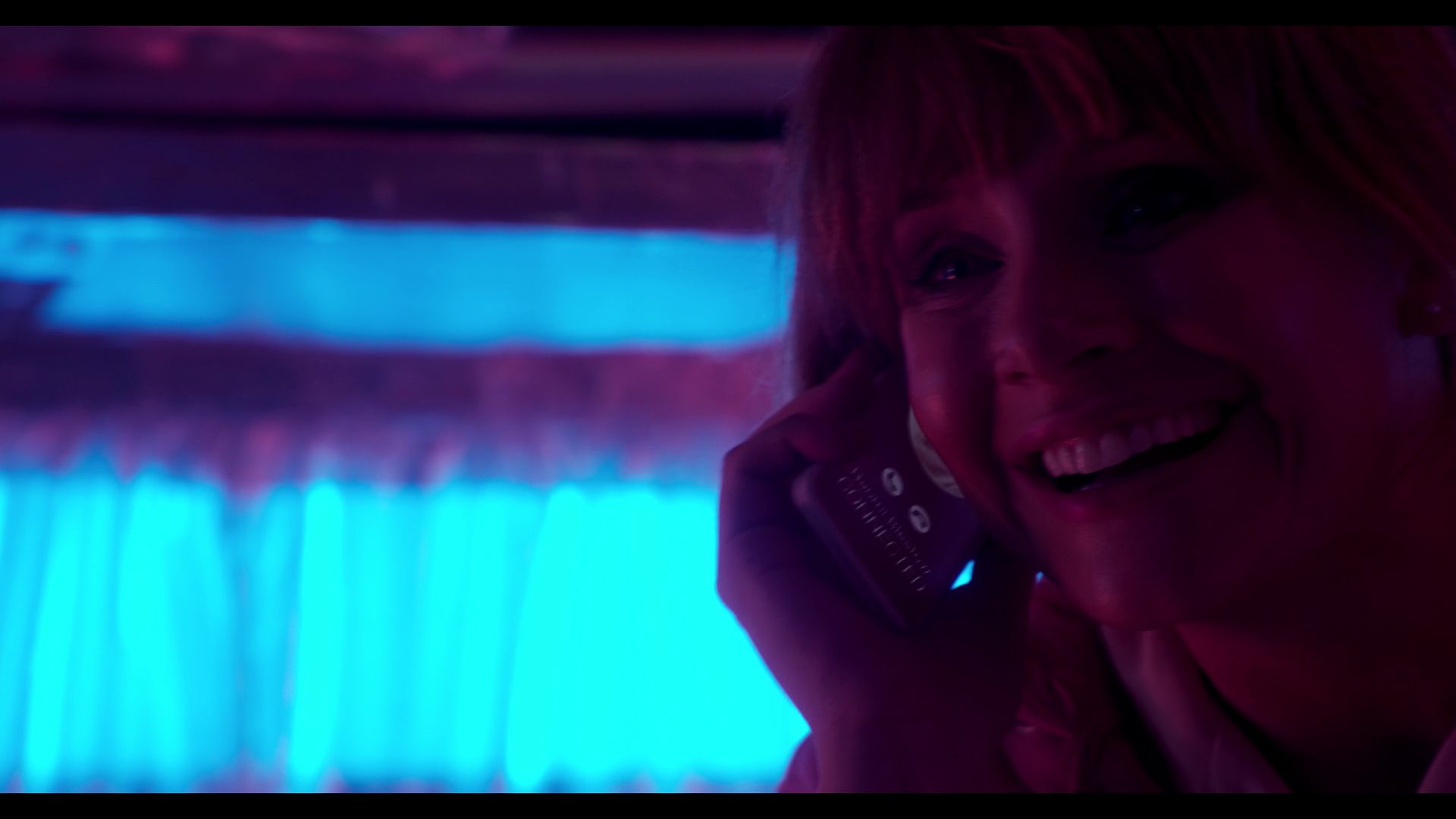 BlackMirror_3x01_Nosedive_0827.jpg