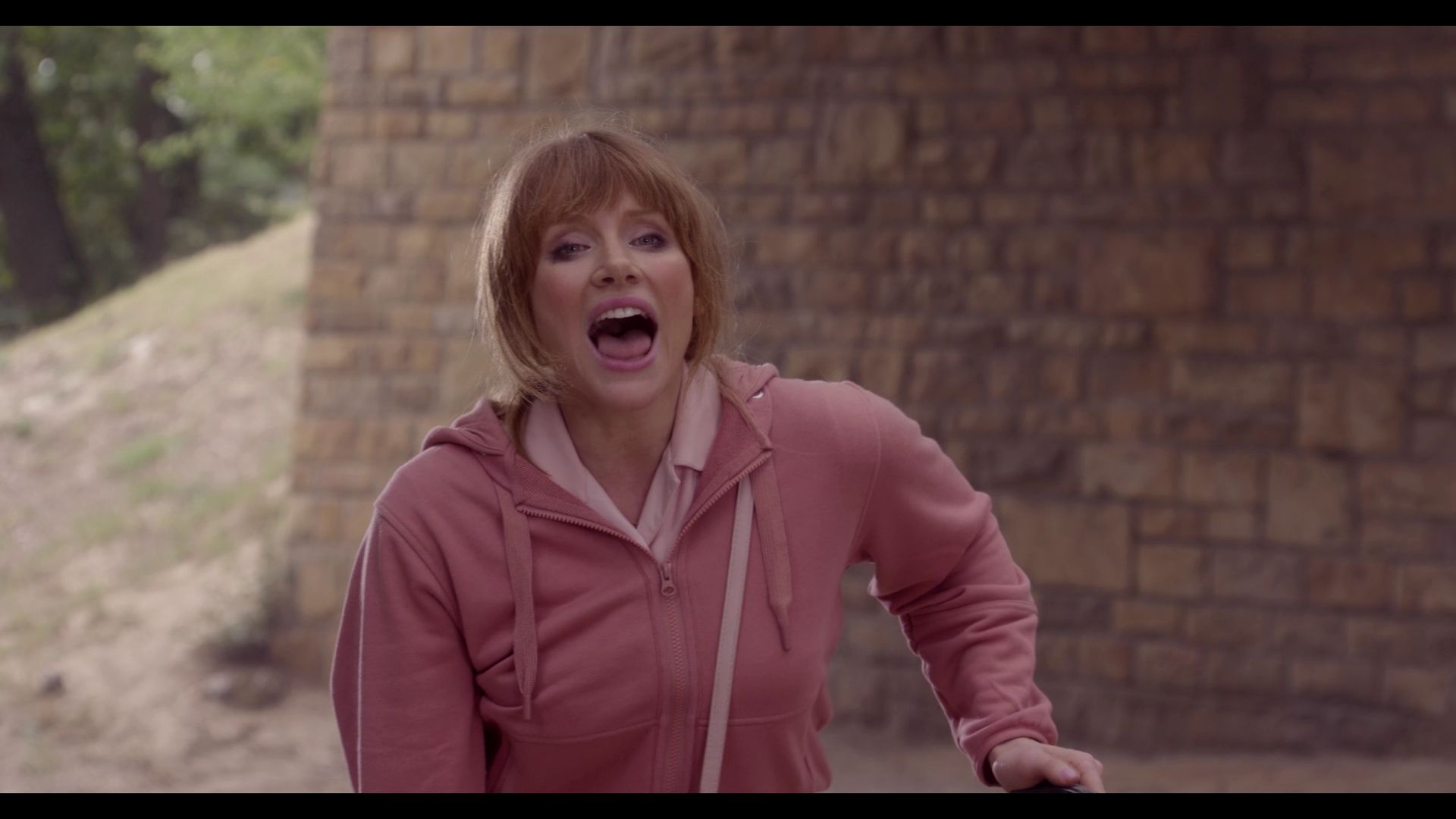 BlackMirror_3x01_Nosedive_0872.jpg