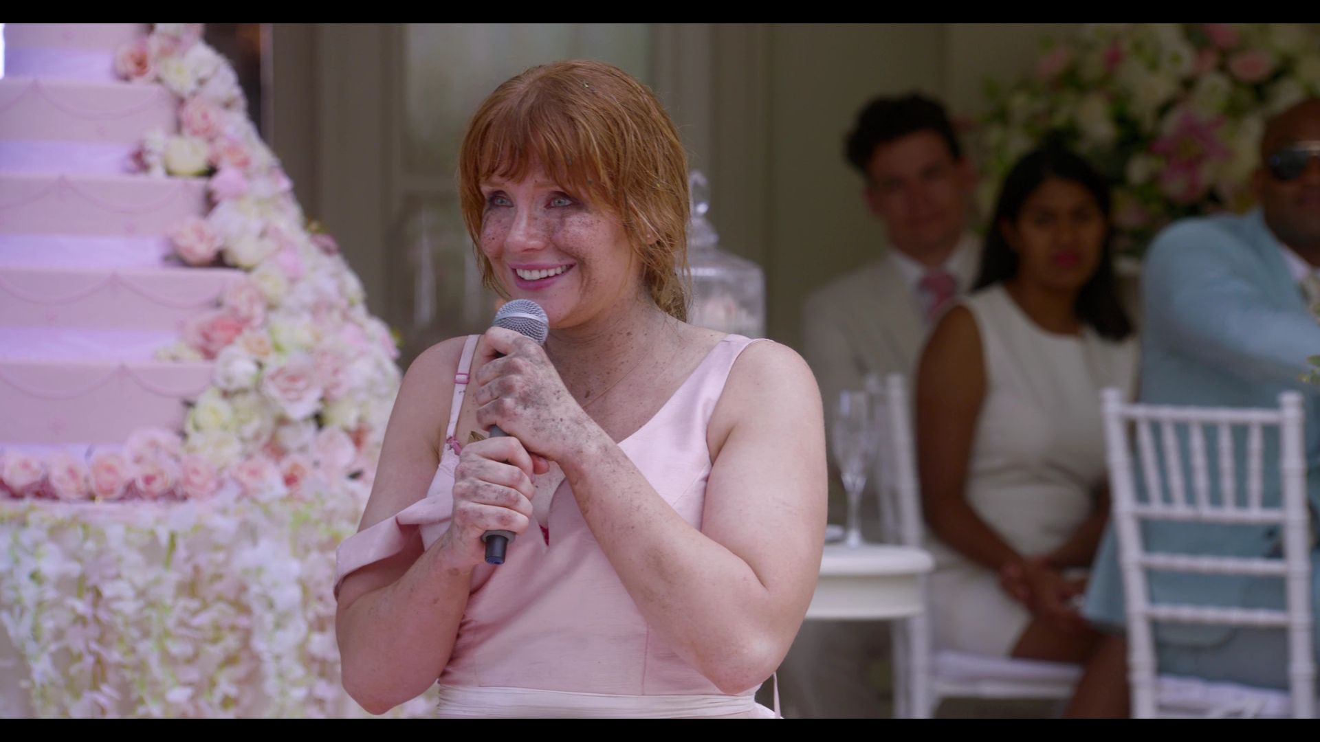 BlackMirror_3x01_Nosedive_0936.jpg