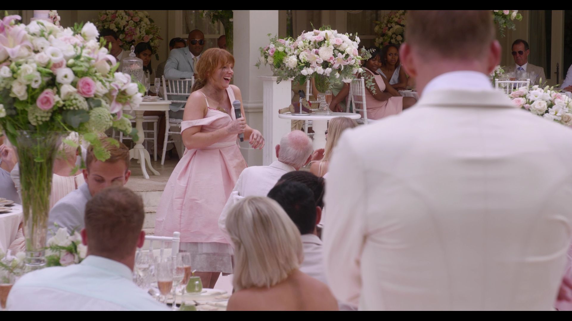BlackMirror_3x01_Nosedive_0964.jpg