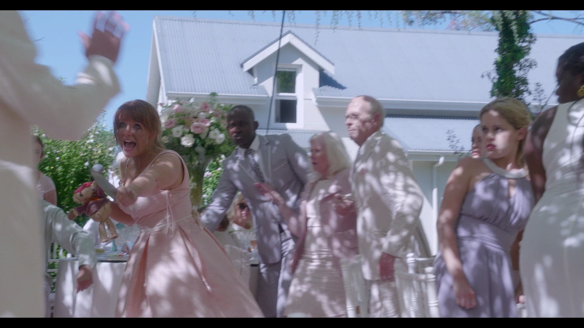 BlackMirror_3x01_Nosedive_1024.jpg