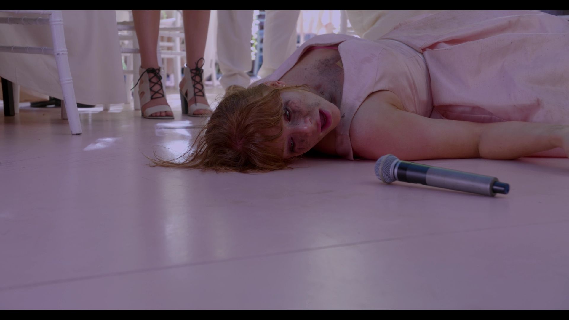 BlackMirror_3x01_Nosedive_1037.jpg