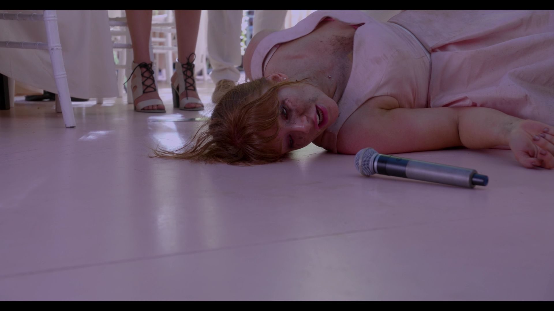 BlackMirror_3x01_Nosedive_1038.jpg