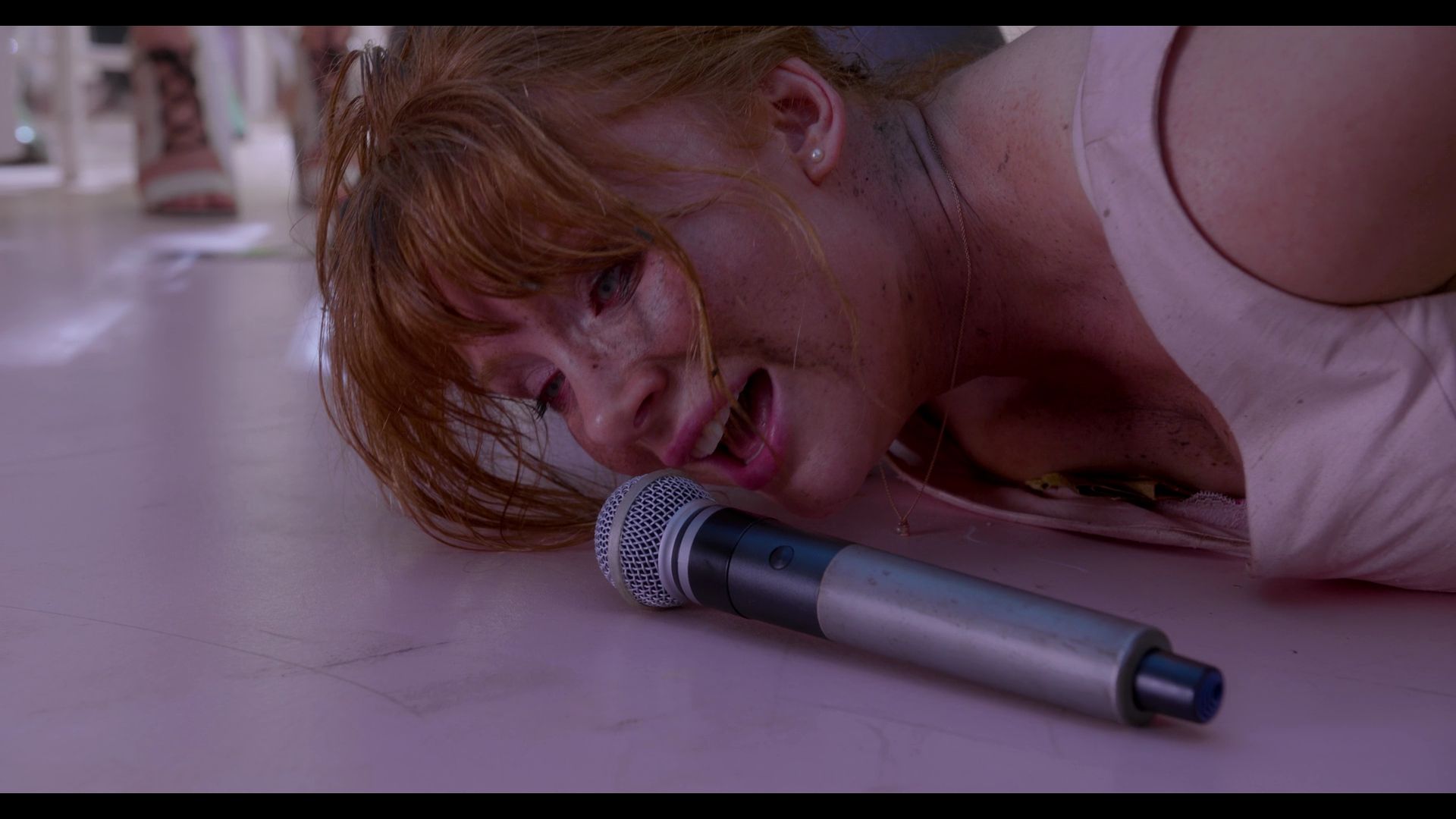 BlackMirror_3x01_Nosedive_1055.jpg
