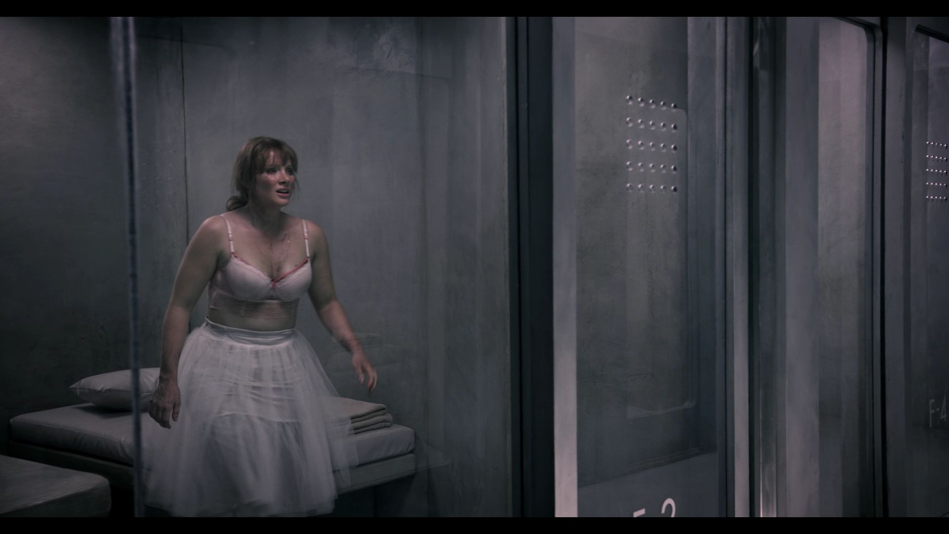BlackMirror_3x01_Nosedive_1154.jpg BlackMirror_3x01_Nosedive_1154.jpg