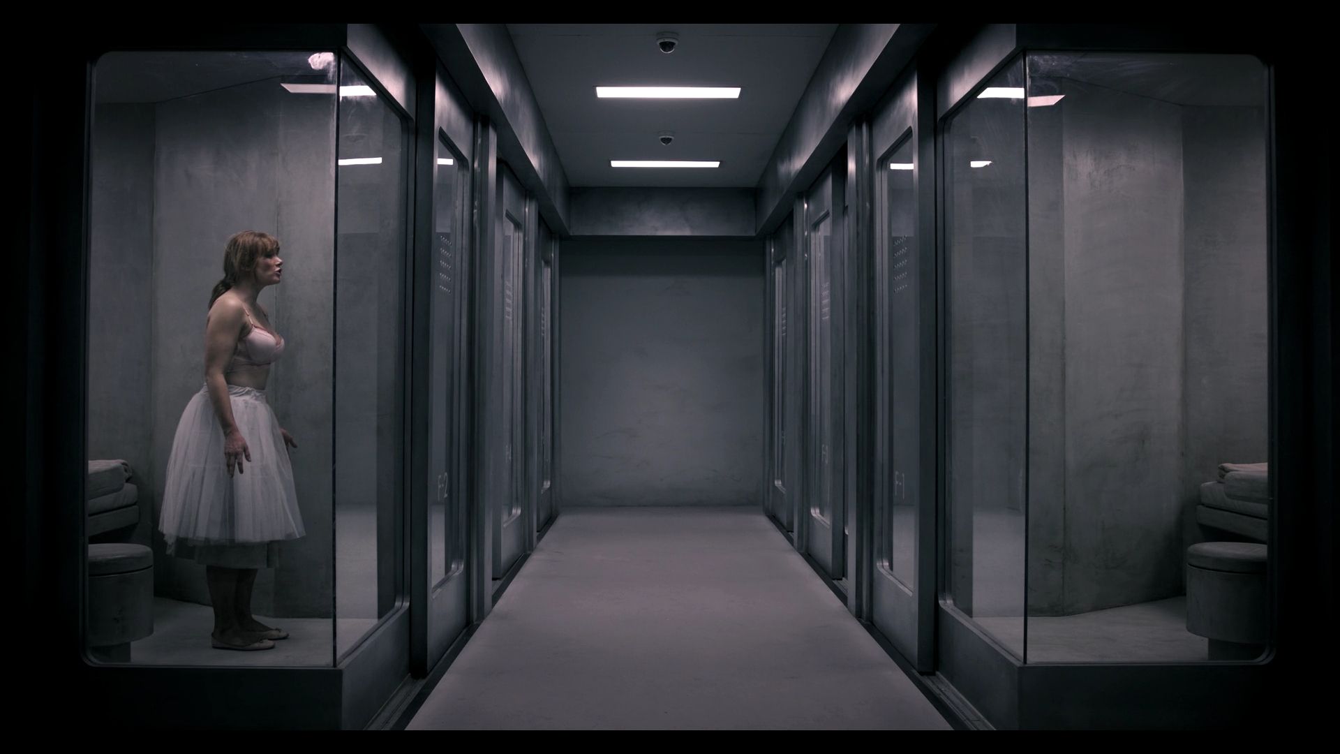 BlackMirror_3x01_Nosedive_1156.jpg